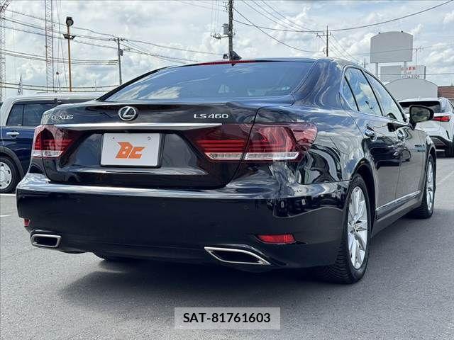 Lexus LS 2016-08 8562447-14