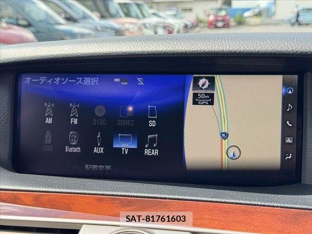 Lexus LS 2016-08 8562447-21