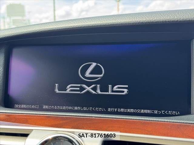 Lexus LS 2016-08 8562447-2