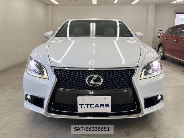 Lexus LS 2016-06 8627479-23