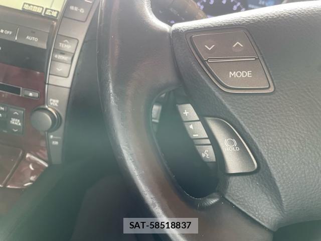 Lexus LS 2007-04 8829961-21