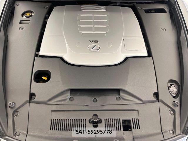 Lexus LS 2015-10 8849581-19