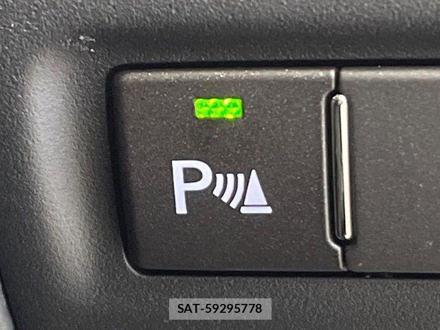 Lexus LS 2015-10 8849581-4