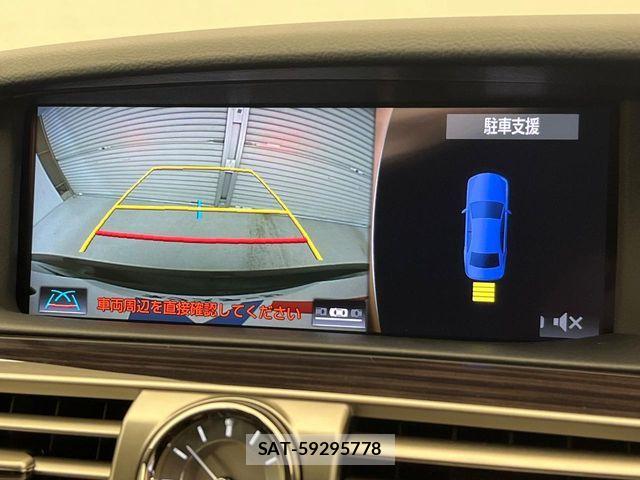 Lexus LS 2015-10 8849581-6