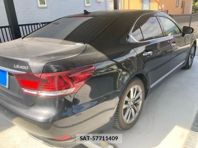 Lexus LS 2013-06 8871350-3
