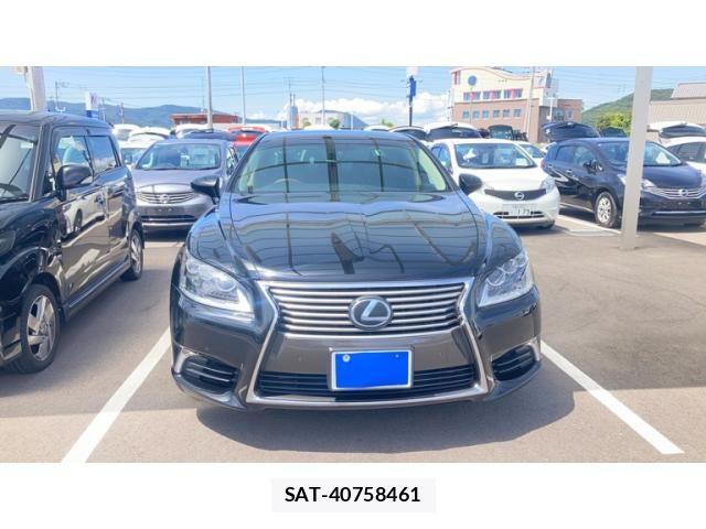Lexus LS 2015-06 8457804-0