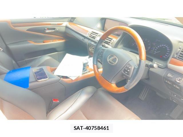 Lexus LS 2015-06 8457804-8