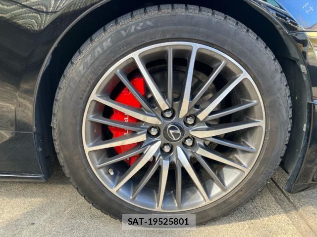 Lexus LS 2013-04 6011623-7