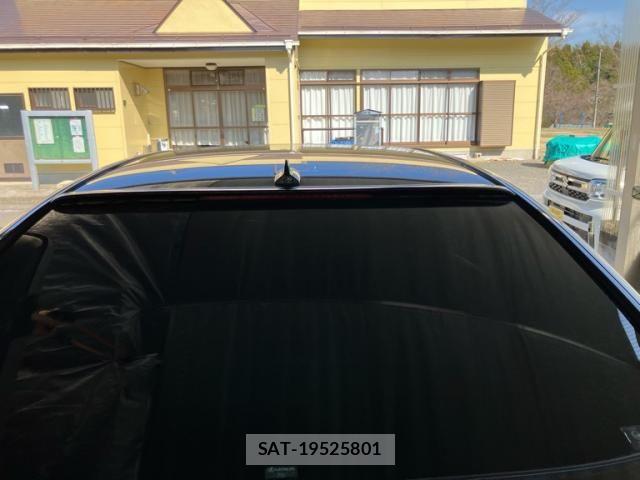 Lexus LS 2013-04 6011623-9