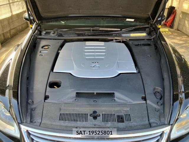 Lexus LS 2013-04 6011623-12