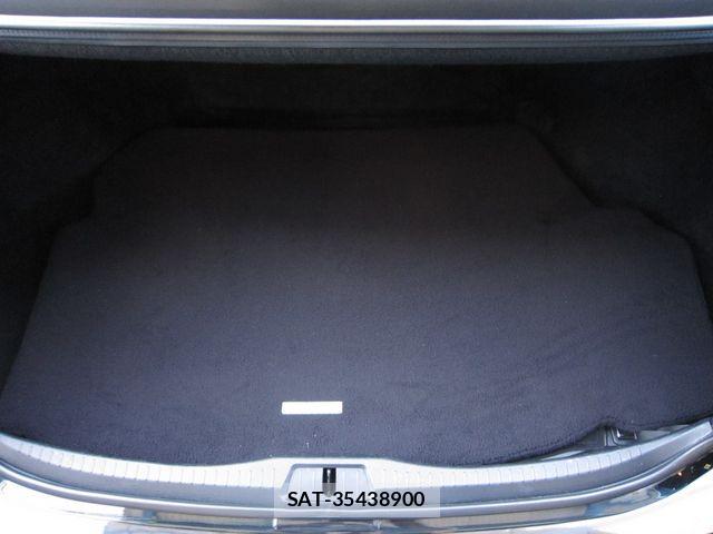 Lexus LS 2016-06 8796481-28