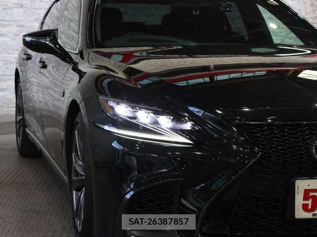 Lexus LS 2019-11 628757-13