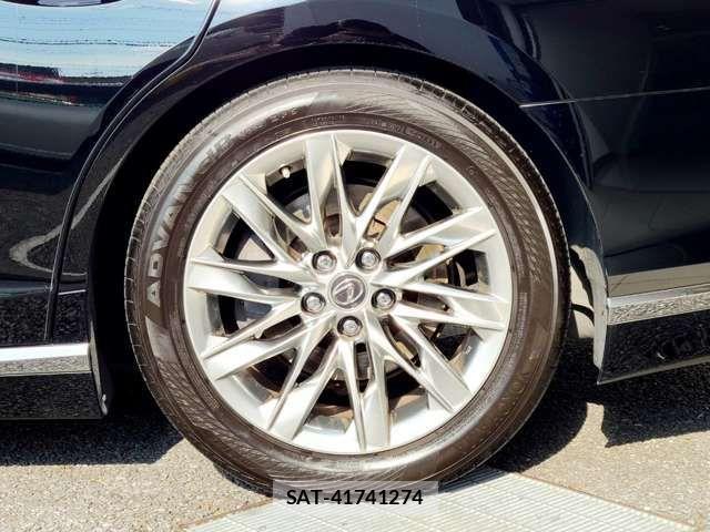 Lexus LS 2019-03 795578-17