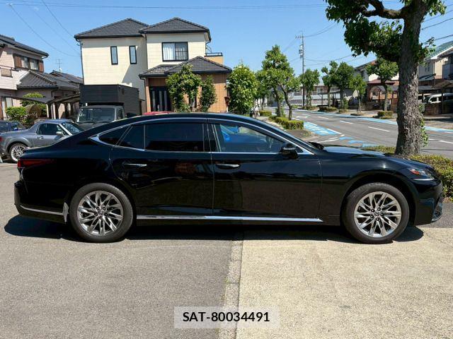 Lexus LS 2018-03 1041147-12