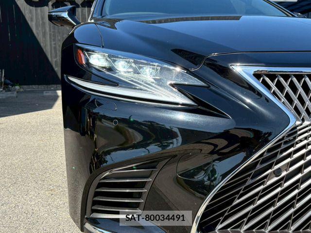 Lexus LS 2018-03 1041147-15