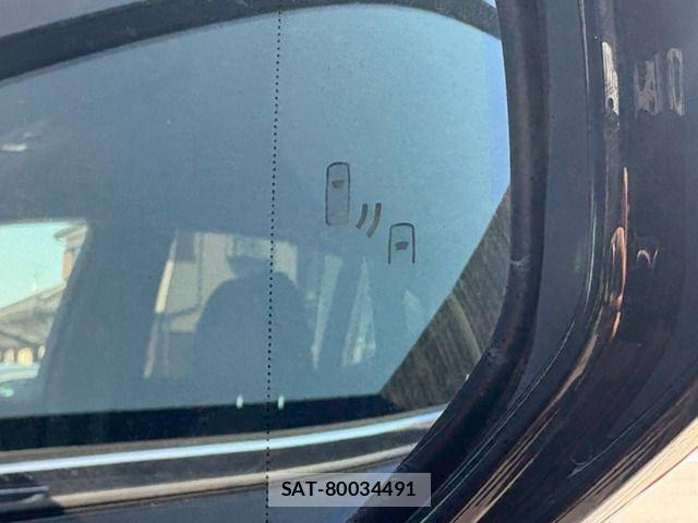 Lexus LS 2018-03 1041147-8