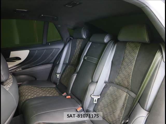 Lexus LS 2021-03 1197838-27