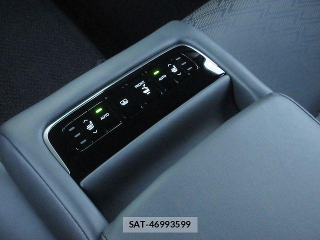 Lexus LS 2023-09 2350522-15