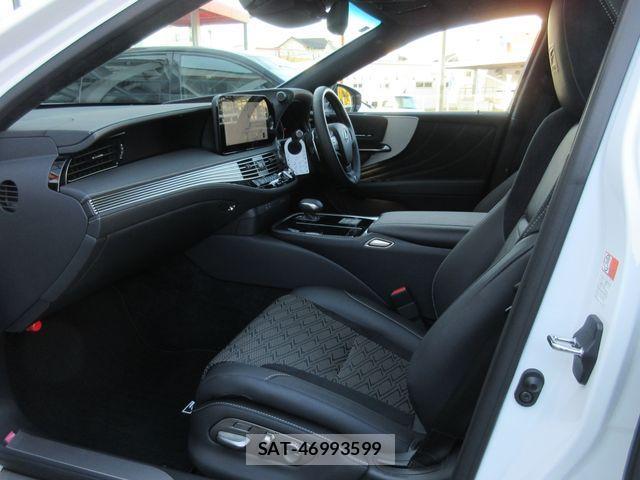 Lexus LS 2023-09 2350522-17