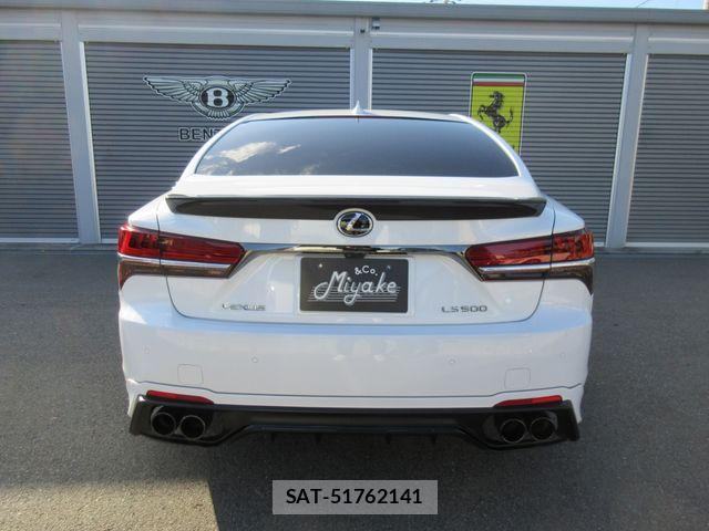 Lexus LS 2019-10 2350523-11