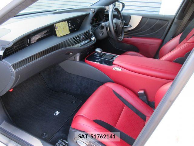 Lexus LS 2019-10 2350523-1