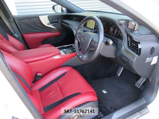 Lexus LS 2019-10 2350523-20