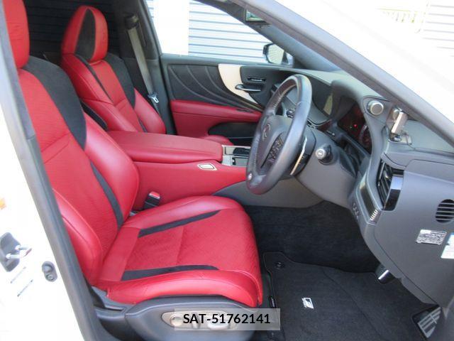 Lexus LS 2019-10 2350523-22