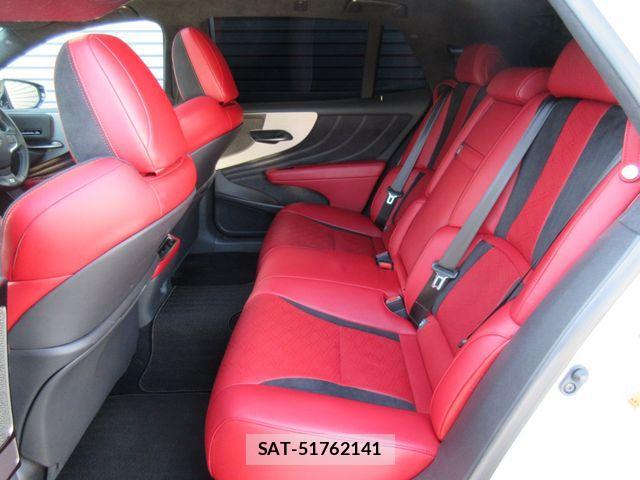 Lexus LS 2019-10 2350523-27