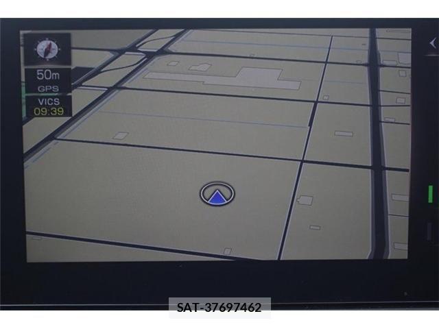 Lexus LS 2021-01 3674625-1