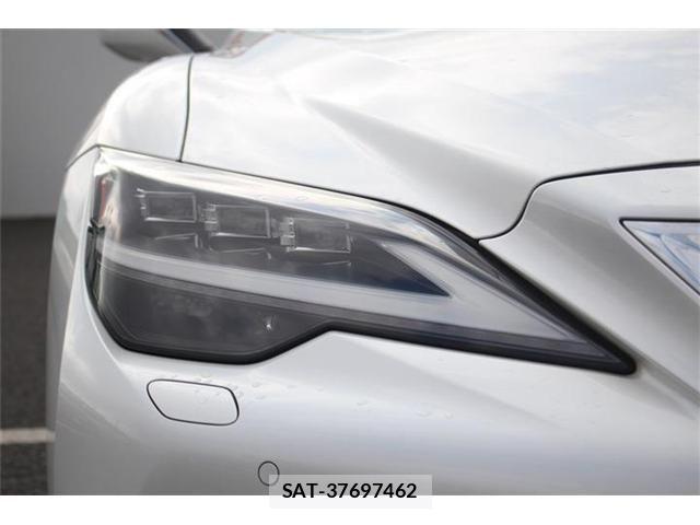 Lexus LS 2021-01 3674625-22