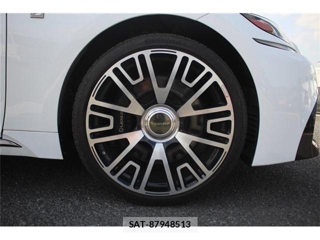 Lexus LS 2017-12 3771412-11