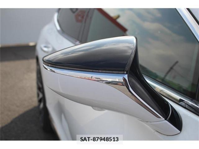 Lexus LS 2017-12 3771412-14