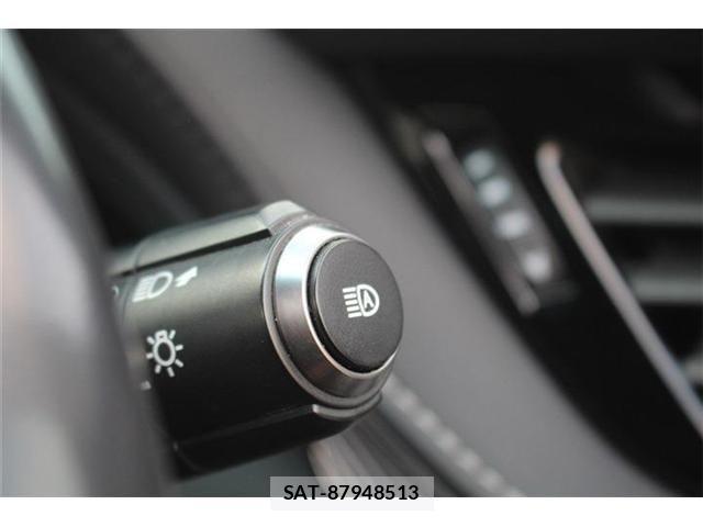 Lexus LS 2017-12 3771412-25