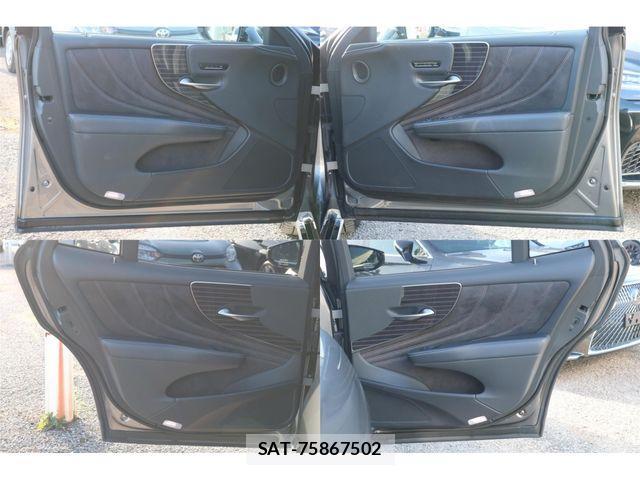 Lexus LS 2018-02 4371558-20