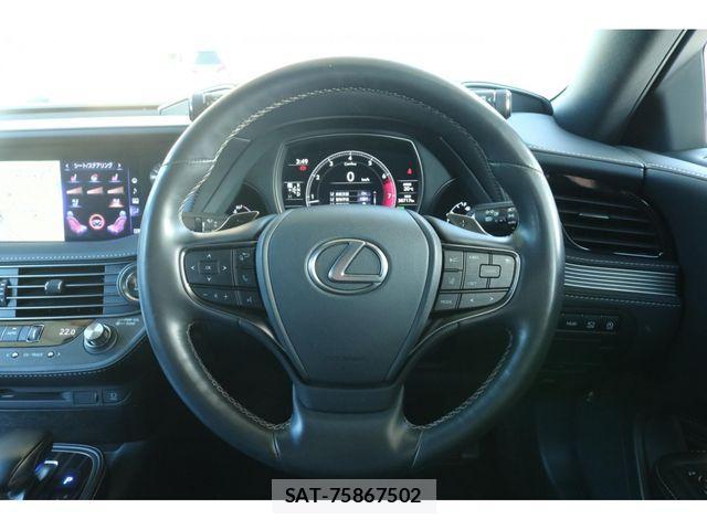 Lexus LS 2018-02 4371558-21