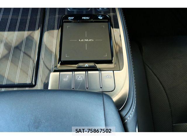 Lexus LS 2018-02 4371558-23
