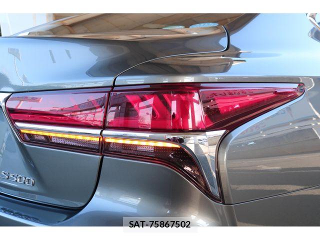 Lexus LS 2018-02 4371558-28