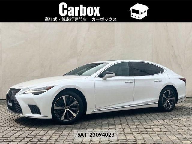 Lexus LS 2021-08 4639586-0
