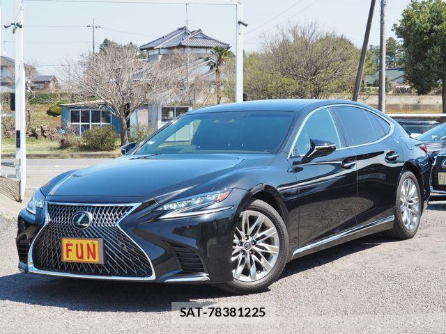 Lexus LS 2019-01 6011640-0