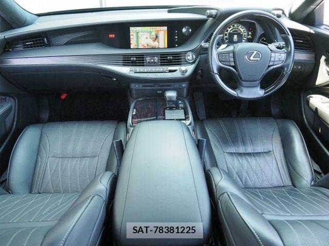 Lexus LS 2019-01 6011640-9