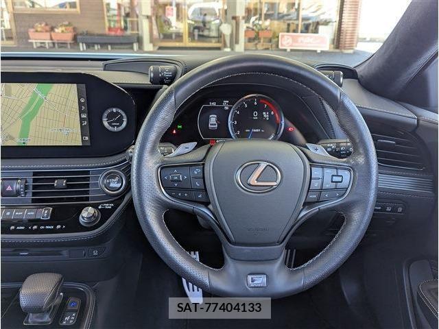Lexus LS 2022-02 6011631-10