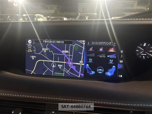 Lexus LS 2018-07 6264823-2