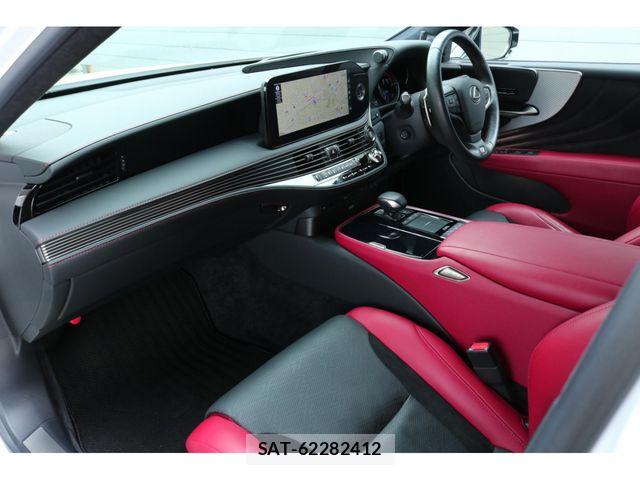 Lexus LS 2021-05 6272123-17