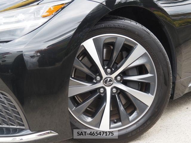 Lexus LS 2023-01 6612850-8
