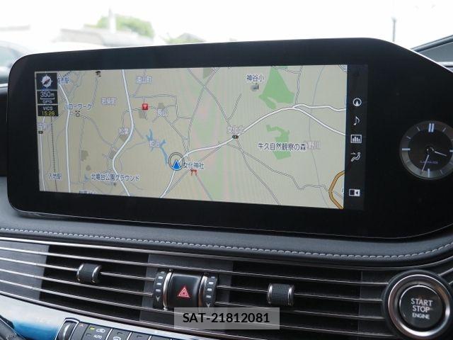 Lexus LS 2021-03 6612852-17