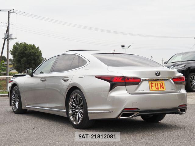 Lexus LS 2021-03 6612852-5