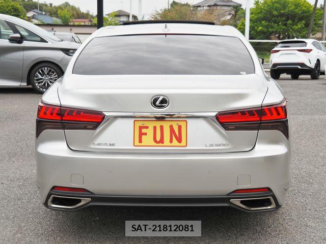 Lexus LS 2021-03 6612852-6
