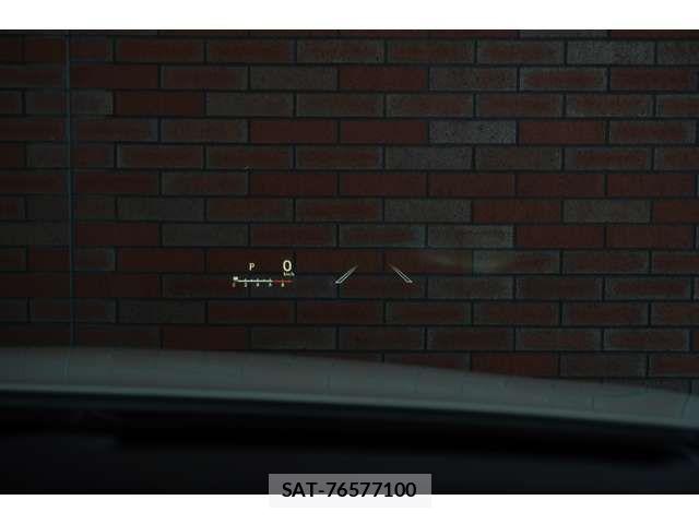 Lexus LS 2018-06 6672271-13