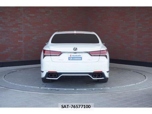 Lexus LS 2018-06 6672271-2