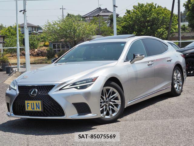 Lexus LS 2024-03 6907733-0